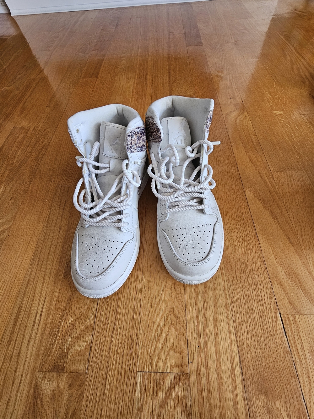 Nike Women's High-Top Sneakers in Cream with Patterned Ankle